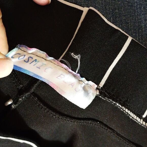 Cosmic Beauty High Waisted Stretch Leggings - Picture 4 of 5